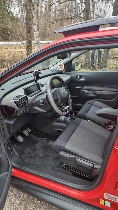 Begagnad Citroën C4 Cactus 99 HK (72 kW) 2015 Röd Halvkombi