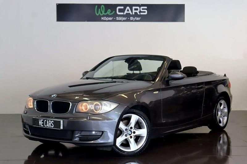 Grå Begagnad 2008 BMW 120 Advantage Halvkombi | 109 900 kr (Dyr) - Bild 1/4