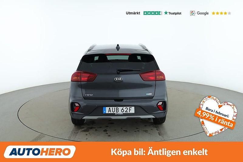 Begagnad Kia Niro Vision 141 HK (103 kW) 2020 Grå SUV