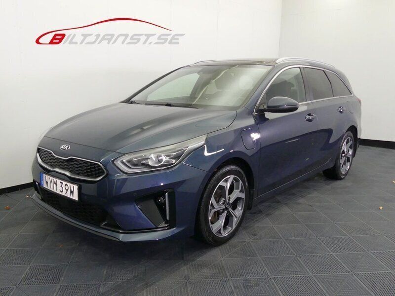 Blå Begagnad 2020 Kia Ceed Sportswagon 2 Kombi | 219 800 kr (Lite dyr) - Bild 1/4