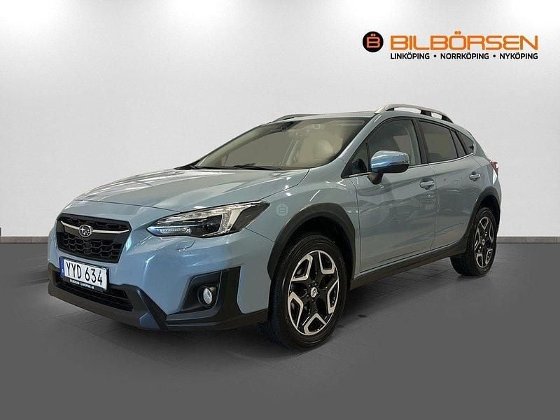 Grå Begagnad 2017 Subaru XV SUV | 229 900 kr (Lite dyr) - Bild 1/4
