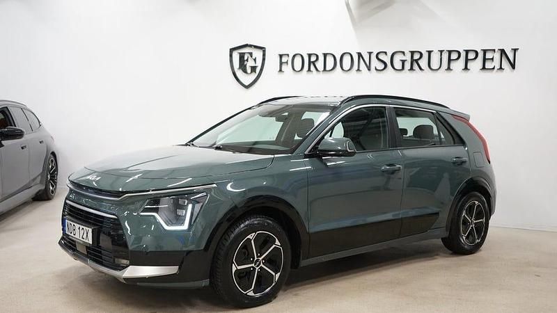 Begagnad Kia Niro Advance 141 HK (103 kW) 2022 Grön SUV