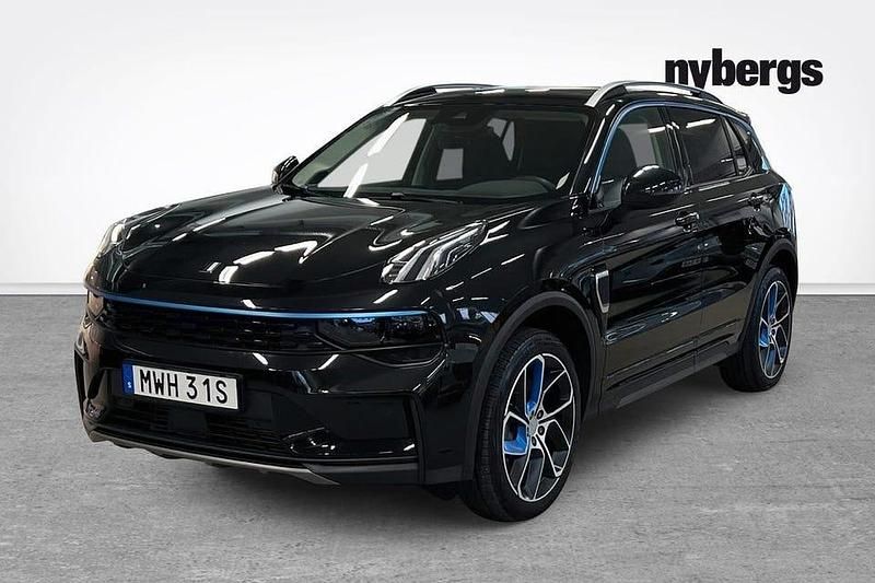 Svart Begagnad 2021 Lynk & Co 01 SUV | 279 000 kr (Marknadspris) - Bild 1/4