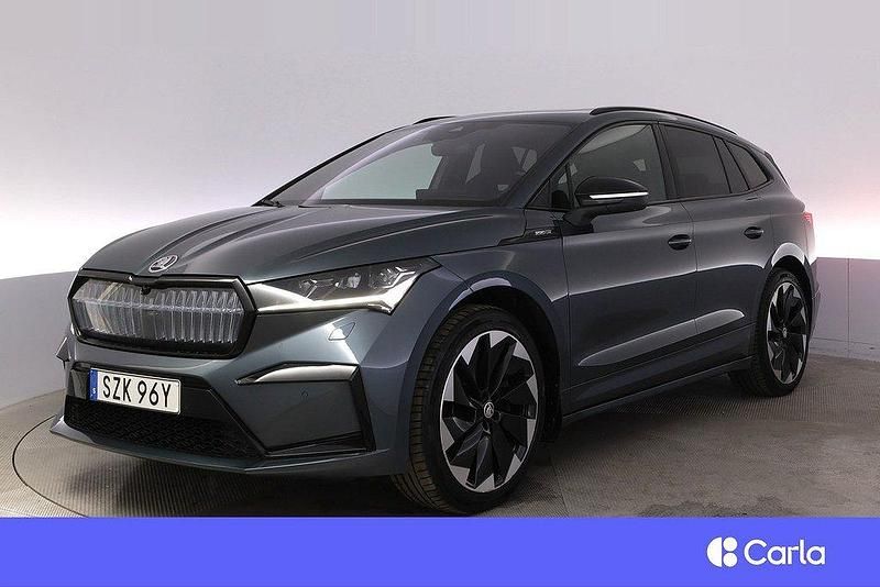 Grå Begagnad 2022 Skoda Enyaq iV SportLine SUV | 394 900 kr - Bild 1/4