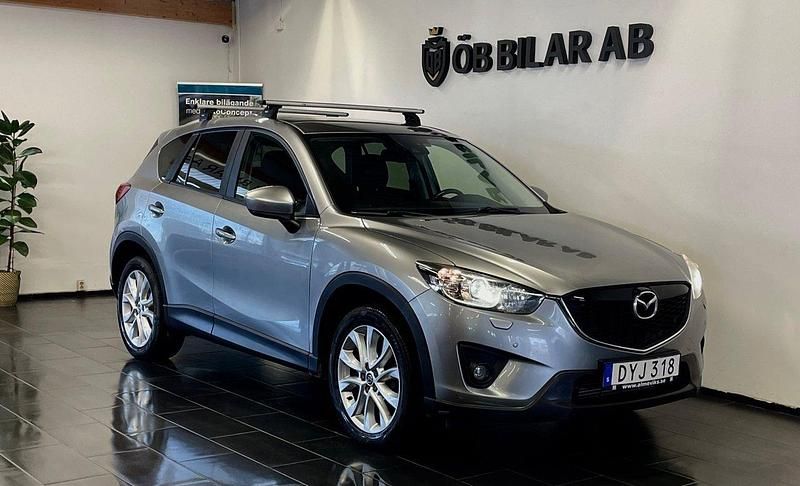 Grå Begagnad 2015 Mazda CX-5 SUV | 109 900 kr (Marknadspris) - Bild 1/4
