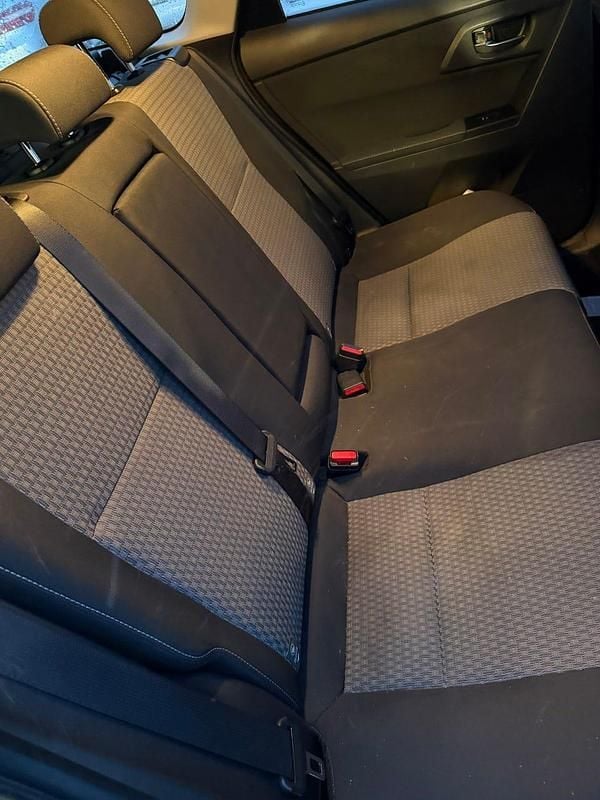 Begagnad Toyota Auris Touring Sports 136 HK (100 kW) 2017 Kombi