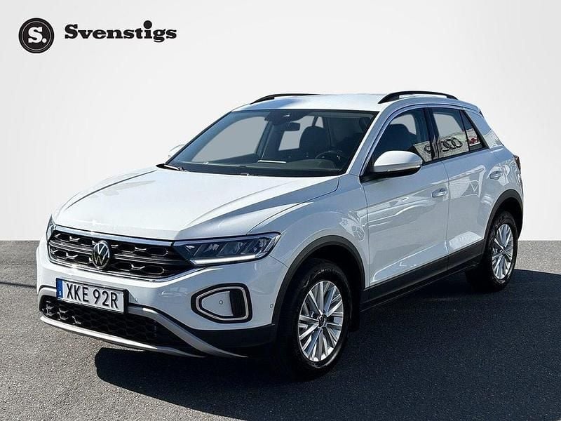 Vit Begagnad 2022 VW T-Roc Life SUV | 274 800 kr (Marknadspris) - Bild 1/4