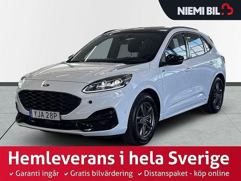 Begagnad Ford Kuga ST-Line 152 HK (111 kW) 2023 Vit SUV