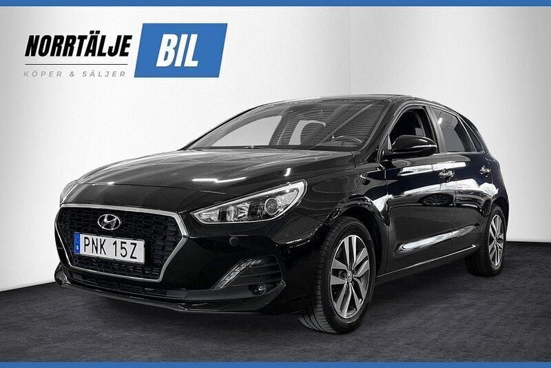 Svart Begagnad 2018 Hyundai i30 Trend Halvkombi | 179 900 kr (Marknadspris) - Bild 1/3
