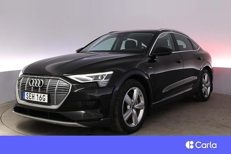 Svart Begagnad 2022 Audi e-tron Sportback Proline SUV | 390 900 kr (Bra pris) - Bild 1/4