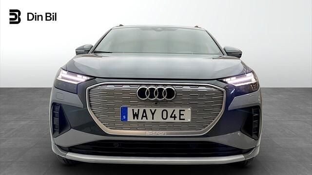 Begagnad Audi Q4 e-tron Proline 219 kW (299 HK) 2023 Kiselgrå SUV