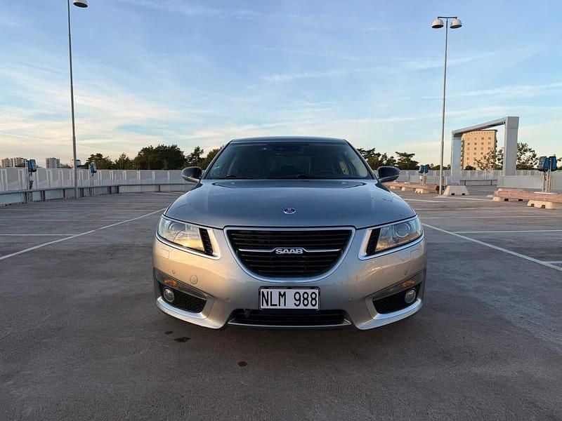 Begagnad Saab 9-5 Aero 330 HK (242 kW) 2011 Granite grey metallic