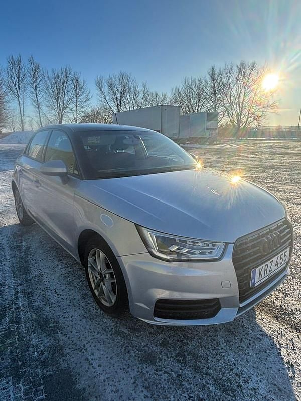 Begagnad Audi A1 Sportback 95 HK (69 kW) 2016 Halvkombi