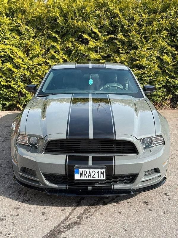 Begagnad Ford Mustang 309 HK (227 kW) 2014 Mörkgrå Sportkupé