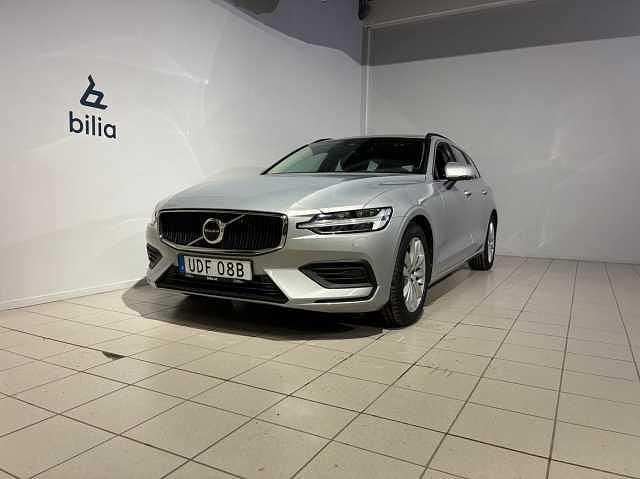 Begagnad 2023 Volvo V60 Kombi | 304 900 kr (Superpris) - Bild 1/3
