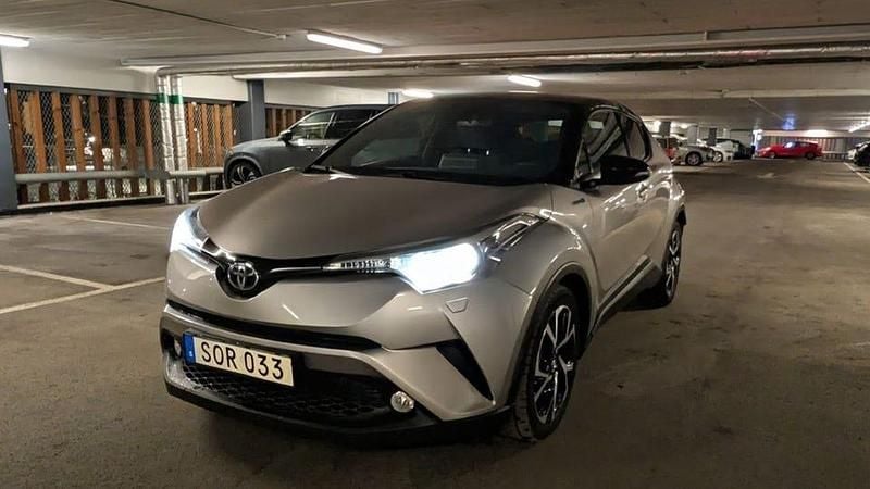 Begagnad Toyota C-HR 122 HK (89 kW) 2017 SUV