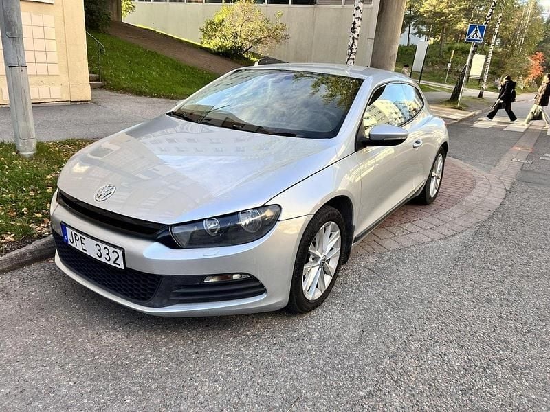 Silver Begagnad 2009 VW Scirocco Sportkupé | 55 000 kr (Bra pris) - Bild 1/4