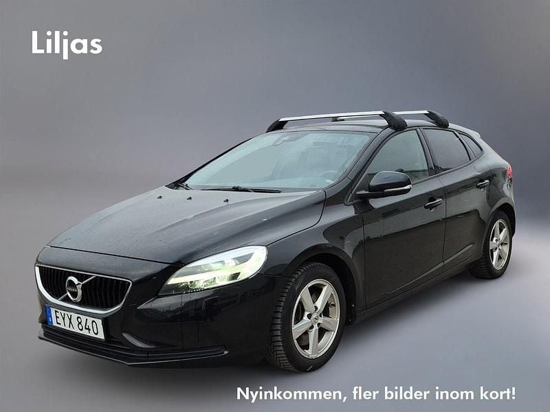 Svart Begagnad 2016 Volvo V40 Business Edition Halvkombi | 159 000 kr (Bra pris) - Bild 1/3
