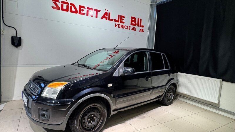 Svart Begagnad 2007 Ford Fusion Halvkombi | 34 900 kr (Lite dyr) - Bild 1/4