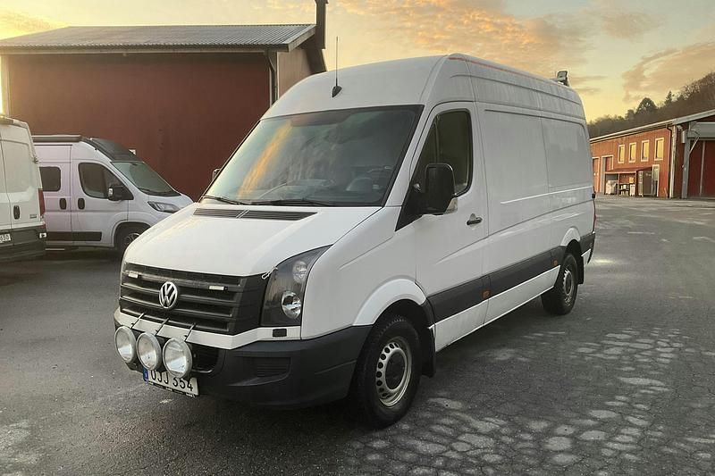 Vit Begagnad 2016 VW Crafter Van | 130 000 kr (Marknadspris) - Bild 1/4