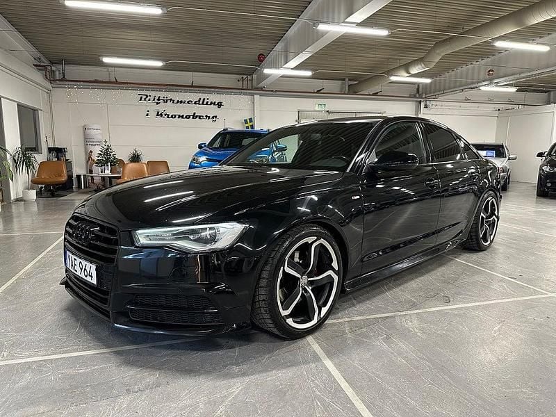 Svart Begagnad 2015 Audi A6 Ambition Sedan | 189 900 kr (Marknadspris) - Bild 1/4