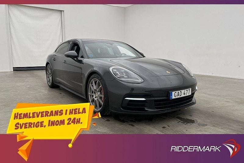Grå Begagnad 2018 Porsche Panamera 4 Sport Turismo Sedan | 579 800 kr (Superpris) - Bild 1/3