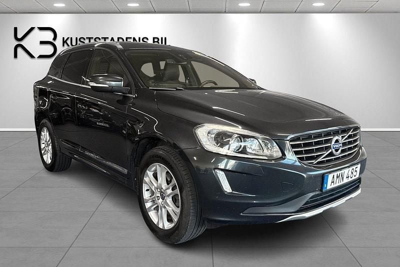 Grå Begagnad 2015 Volvo XC60 Summum SUV | 137 500 kr (Bra pris) - Bild 1/4