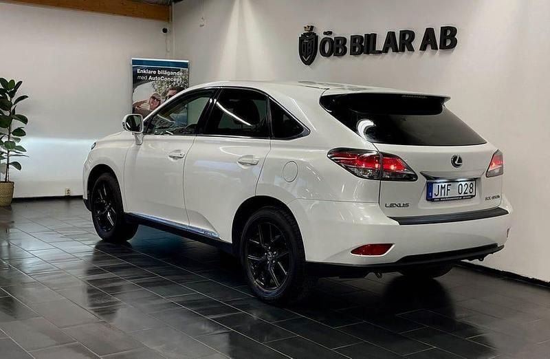 Begagnad Lexus RX450h Luxury Line 300 HK (220 kW) 2013 Vit SUV