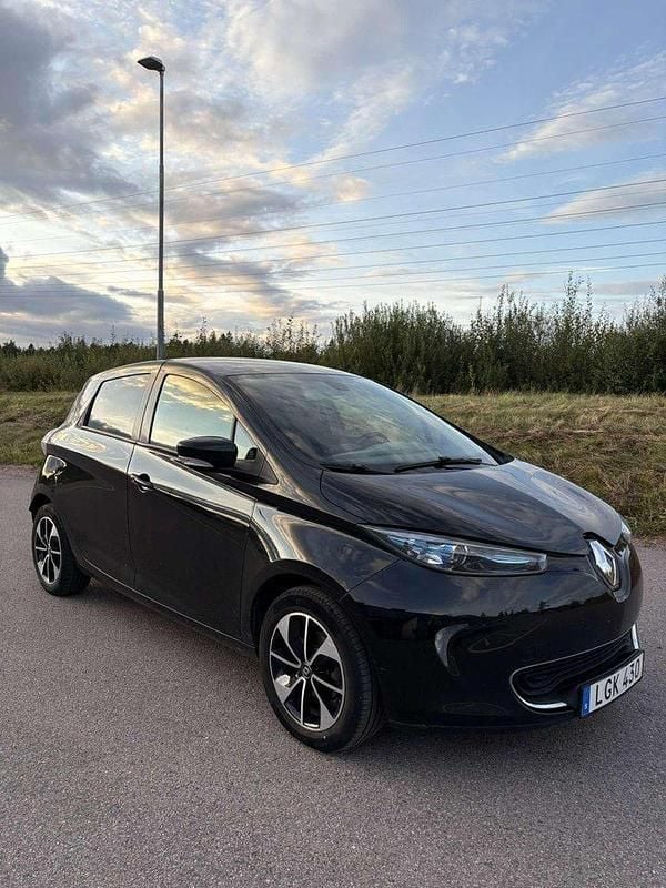 Svart Begagnad 2018 Renault Zoe Halvkombi | 62 000 kr (Superpris) - Bild 1/4