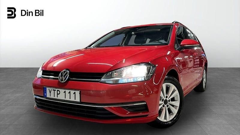 Röd Begagnad 2018 VW Golf VII Kombi | 179 900 kr (Lite dyr) - Bild 1/4