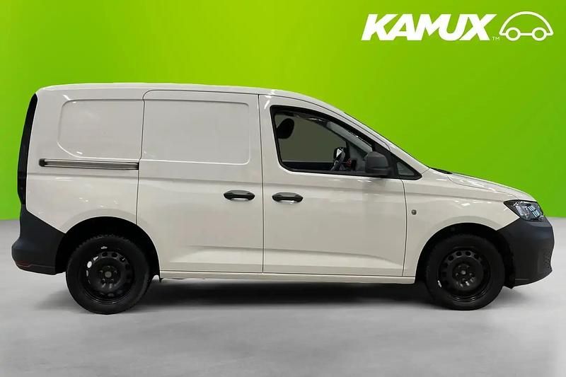 Begagnad VW Caddy 75 HK (55 kW) 2022 Vit Minibuss