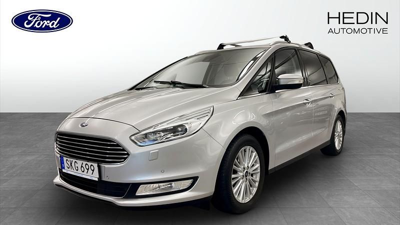 Grå (grey) Begagnad 2017 Ford Galaxy Minibuss | 199 900 kr (Lite dyr) - Bild 1/4