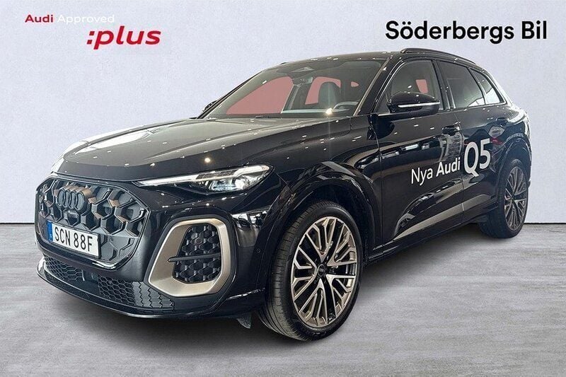Svart Ny 2024 Audi Q5 Sportback Edition .1 SUV | 820 600 kr (Dyr) - Bild 1/4