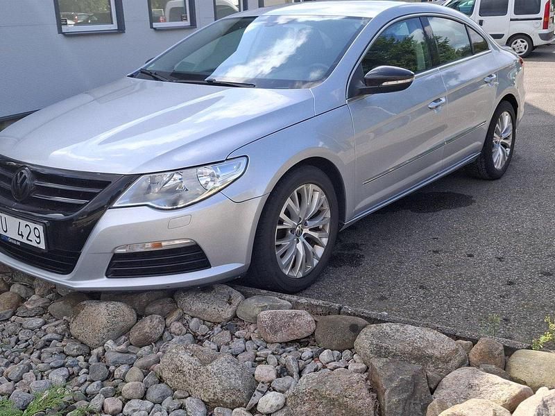 Silver Begagnad 2010 VW CC Sedan | 59 000 kr (Marknadspris) - Bild 1/4