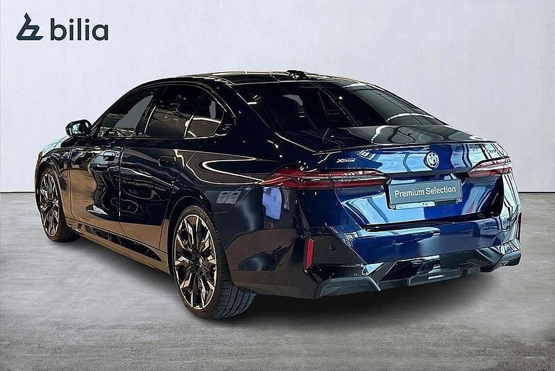 Begagnad BMW 530e 2026 Blå Sedan