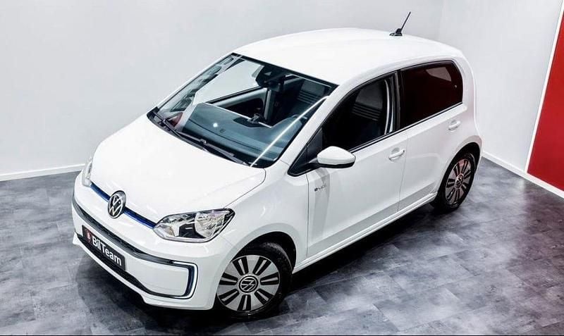 Begagnad 2020 VW e-up! Comfortline Halvkombi | 168 800 kr (Marknadspris) - Bild 1/4