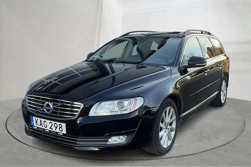Svart Begagnad 2016 Volvo V70 Momentum Kombi | 88 000 kr (Bra pris) - Bild 1/4