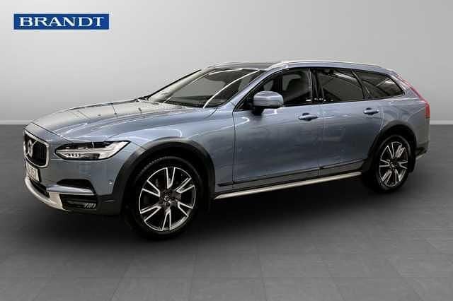 Begagnad Volvo V90 CC 235 HK (172 kW) 2017 Blå Kombi