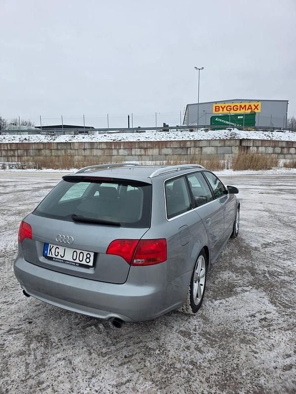 Begagnad Audi A4 220 HK (161 kW) 2007 Kombi