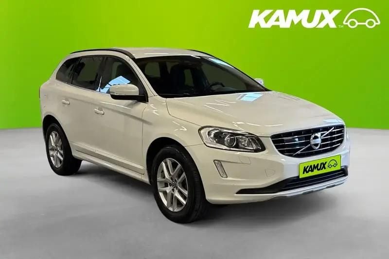 Vit Begagnad 2017 Volvo XC60 Momentum SUV | 208 900 kr (Bra pris) - Bild 1/4