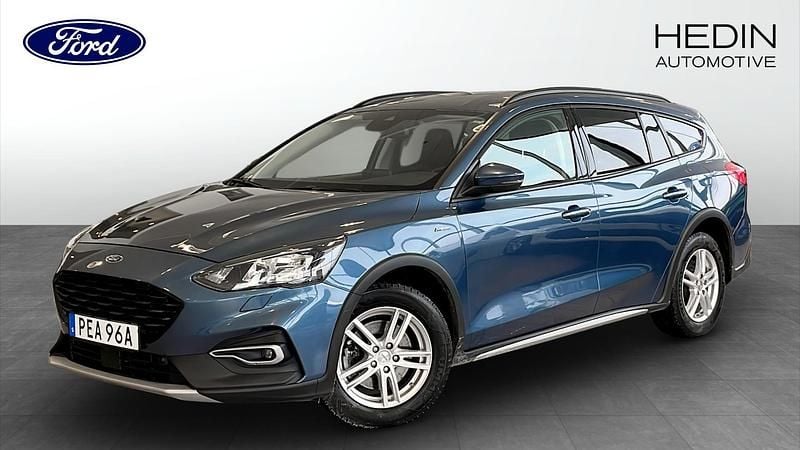 Begagnad Ford Focus Active 125 HK (91 kW) 2021 Blå Kombi