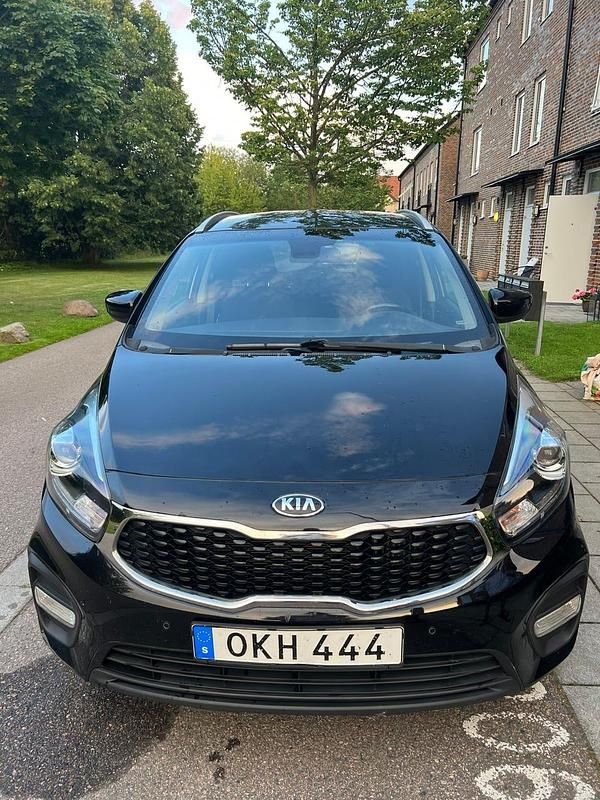 Begagnad 2017 Kia Carens Minibuss | 149 999 kr (Marknadspris) - Bild 1/4