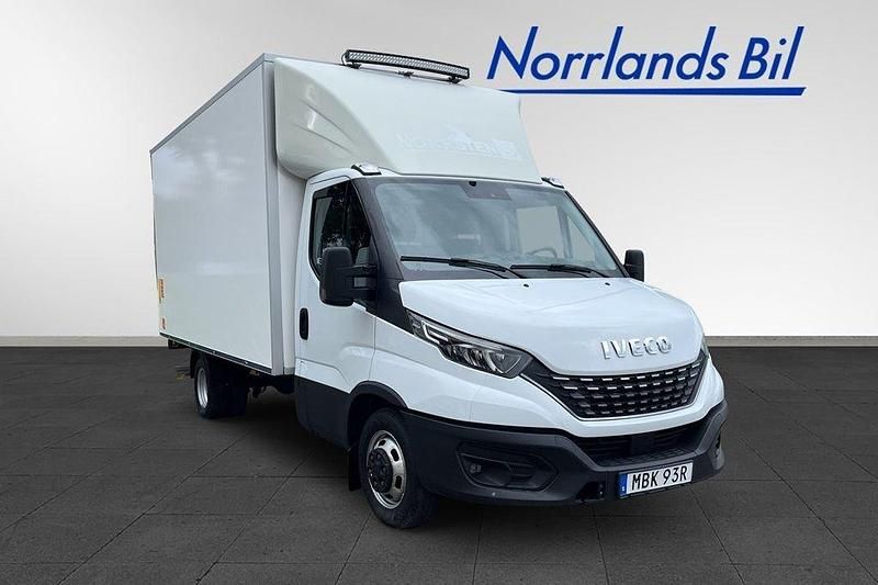 Vit Begagnad 2020 Iveco Daily Van | 289 900 kr (Dyr) - Bild 1/4