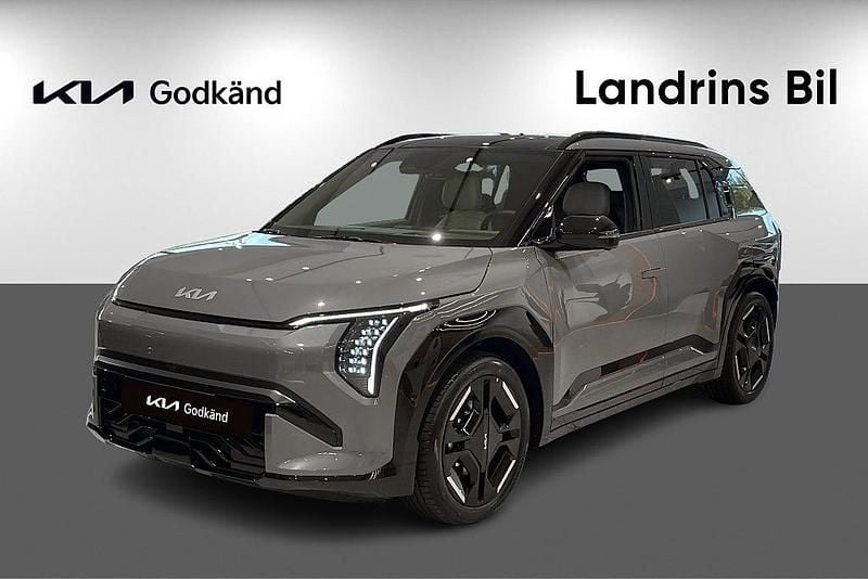 Grå Begagnad 2025 Kia EV3 GT-Line SUV | 499 250 kr (Marknadspris) - Bild 1/4