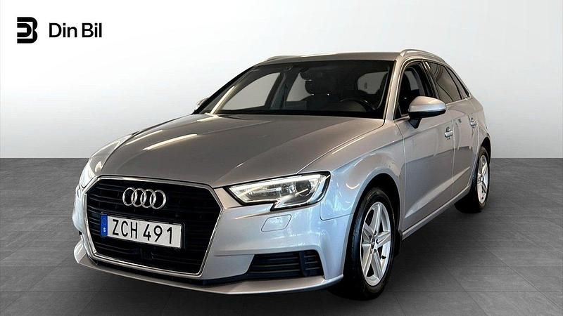 Silver Begagnad 2017 Audi A3 Proline Halvkombi | 139 900 kr (Lite dyr) - Bild 1/4