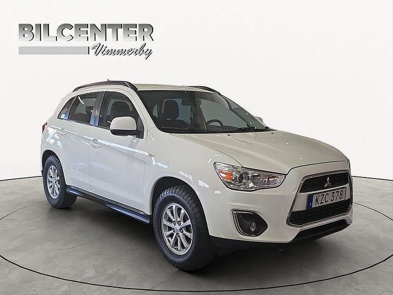 Vit Begagnad 2015 Mitsubishi ASX Plus SUV | 89 500 kr (Marknadspris) - Bild 1/4
