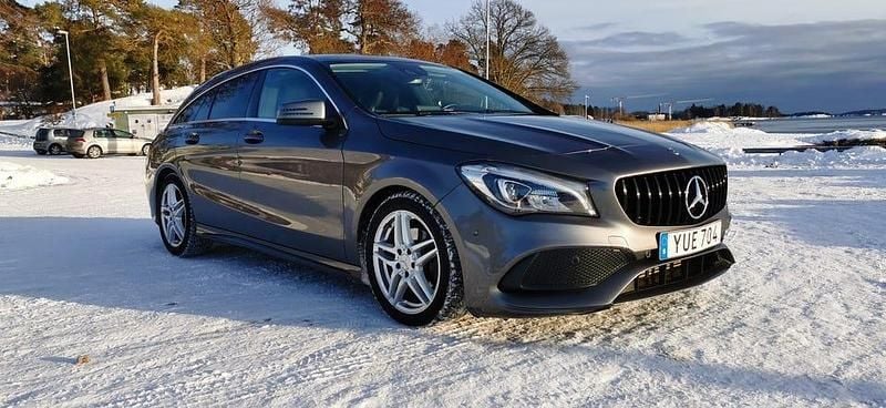 Begagnad 2019 Mercedes CLA200 Shooting Brake Kombi | 219 000 kr (Marknadspris) - Bild 1/4