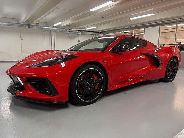Röd Begagnad 2022 Chevrolet Corvette Stingray Sportkupé | 1 030 000 kr (Superpris) - Bild 1/4