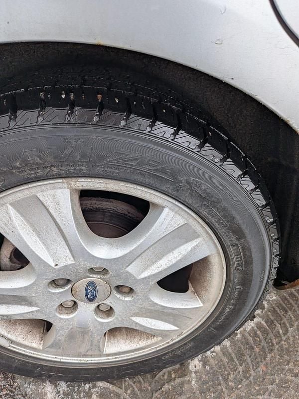 Begagnad Ford Focus 115 HK (84 kW) 2005 Kombi