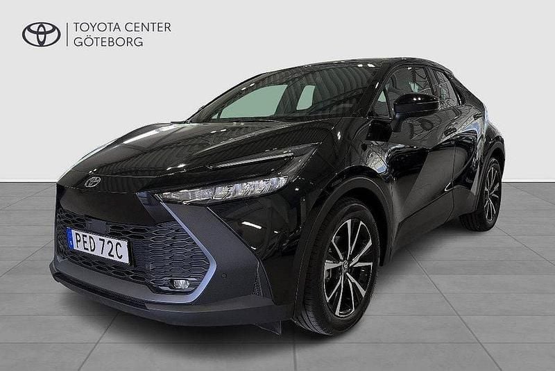 Svart Begagnad 2024 Toyota C-HR Style SUV | 369 900 kr (Lite dyr) - Bild 1/3